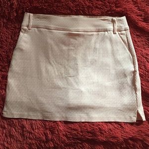 Attyre NY Skirt (with shorts underneath)